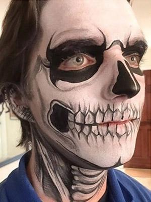 teen skull face paint design