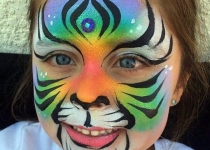 Tiger face paint deaign